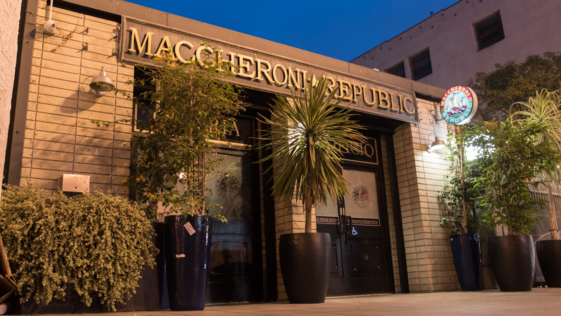 Restaurant Front
